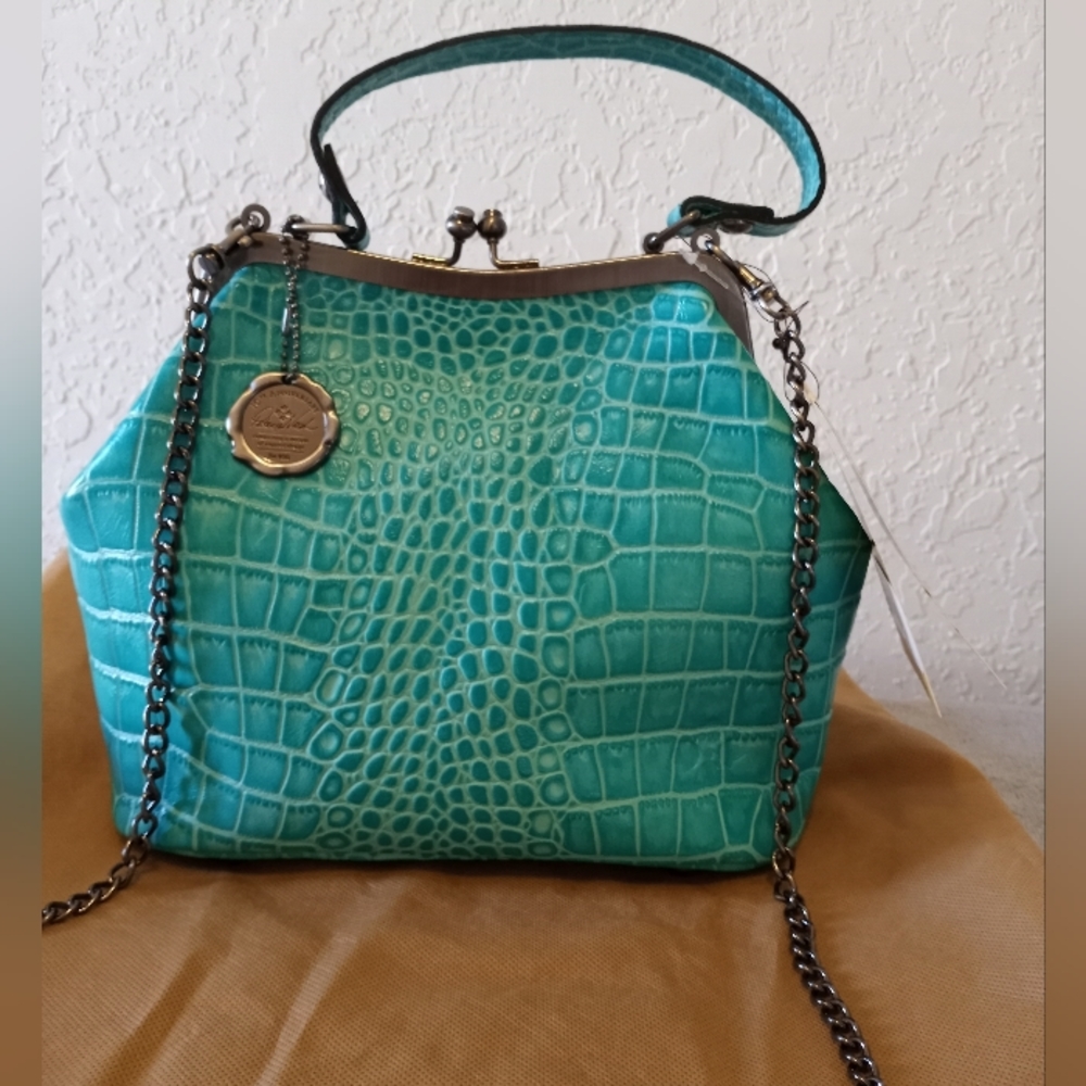 Patricia Nash Laureana Frame Satchel NWT
